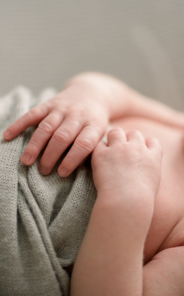 newborn baby hands